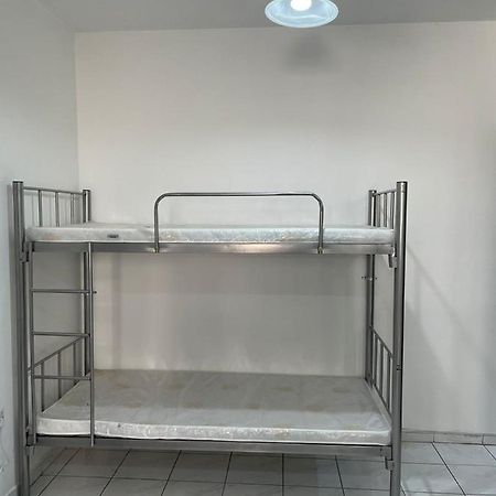 דובאי Brand New Boys Hostel 5 Min Walk From Burjuman Metro Station Exit-4 With All Brand New Furnishings & Free Facilities מראה חיצוני תמונה
