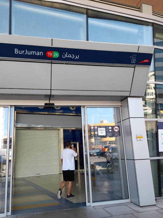 דובאי Brand New Boys Hostel 5 Min Walk From Burjuman Metro Station Exit-4 With All Brand New Furnishings & Free Facilities מראה חיצוני תמונה