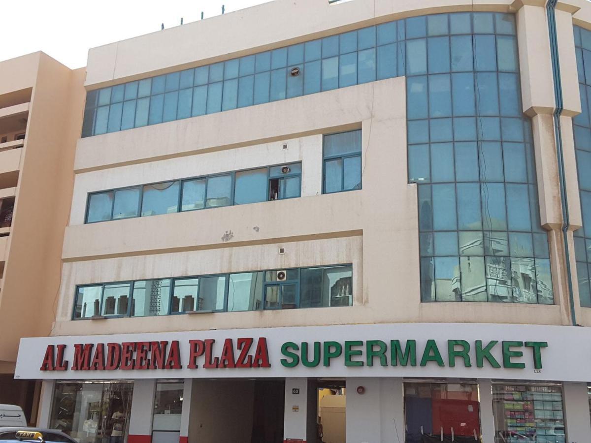 דובאי Brand New Boys Hostel 5 Min Walk From Burjuman Metro Station Exit-4 With All Brand New Furnishings & Free Facilities מראה חיצוני תמונה
